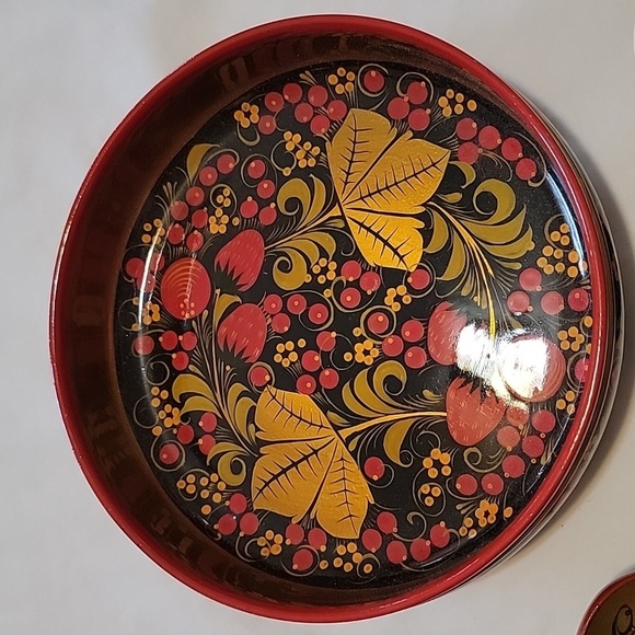 1970s Collection of Khokhloma Hand-Painted Wood Lacquerware 18 Pcs. - Picture 3 of 16